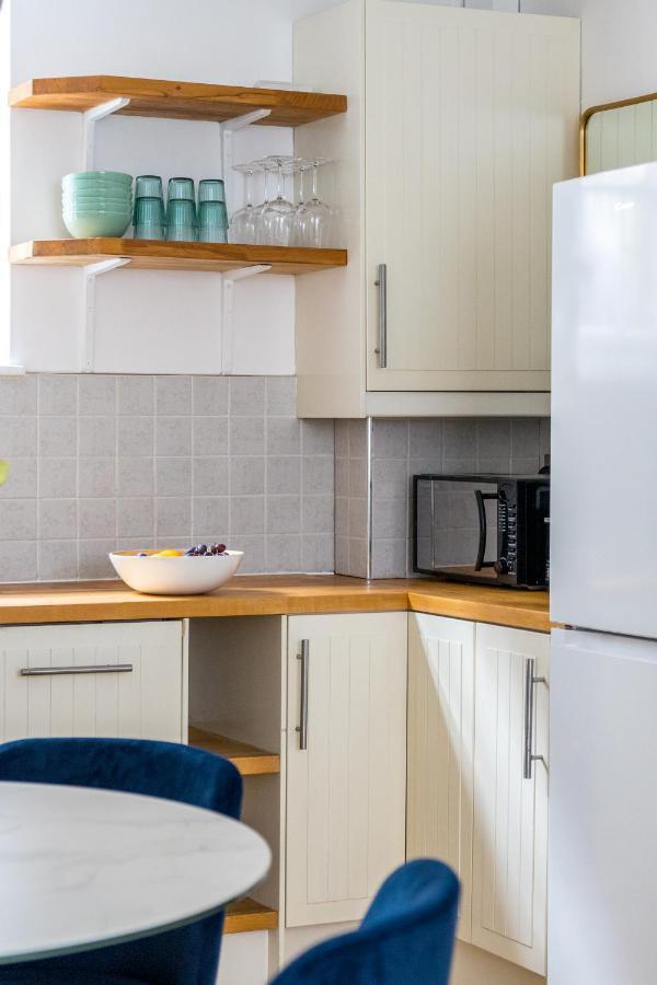 Modern Flat With Patio In Pimlico Лондон